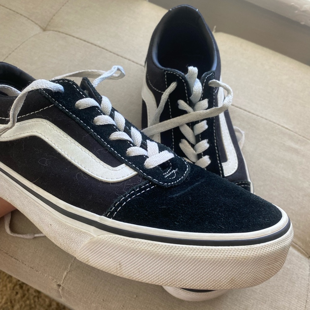 Black old skool vans